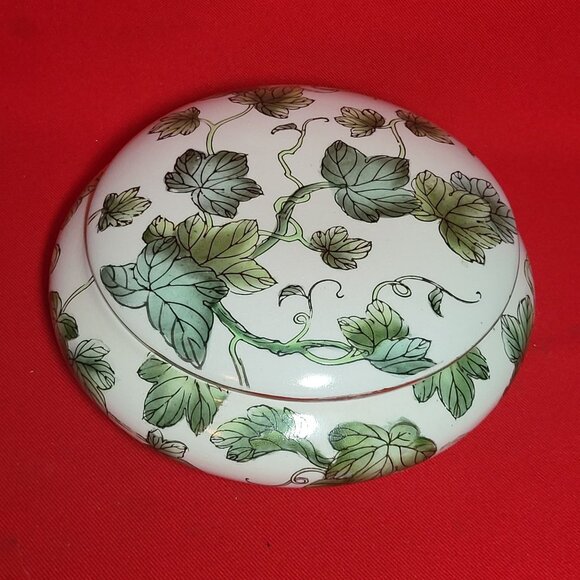 Andrea by Sadek Ivy Porcelain Trinket Dish with Lid Dresser Vanity Jewelry Holde - Picture 4 of 12